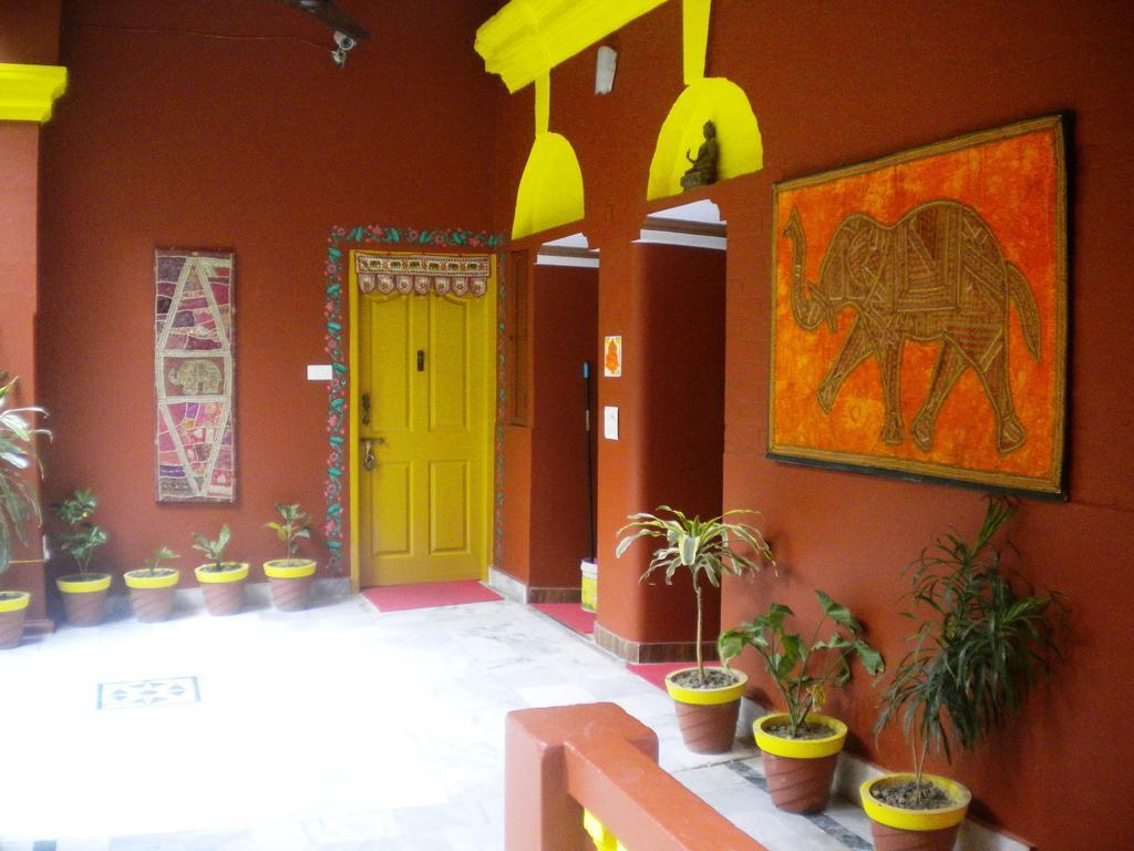 Ganpati Guest House Varanasi Dış mekan fotoğraf